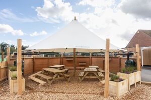 40 katielister burhill25